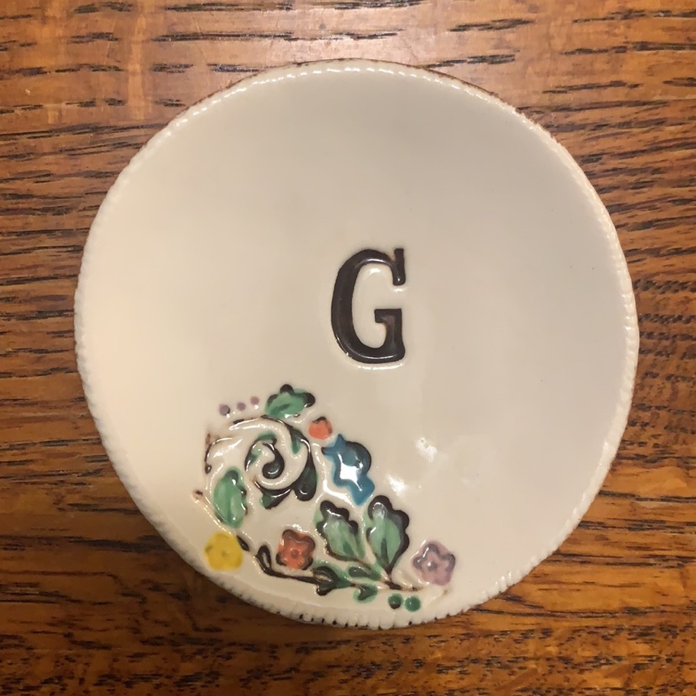 Anthropologie trinket dish personalized G and K